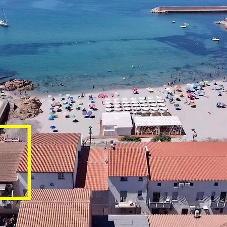 Casetta Al Mare Isola Rossa Kültér fotó