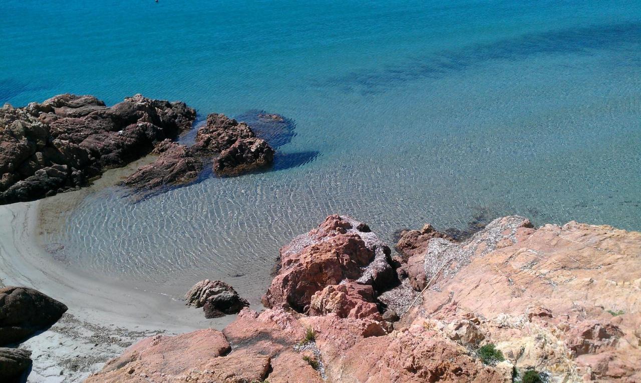 Casetta Al Mare Isola Rossa Kültér fotó