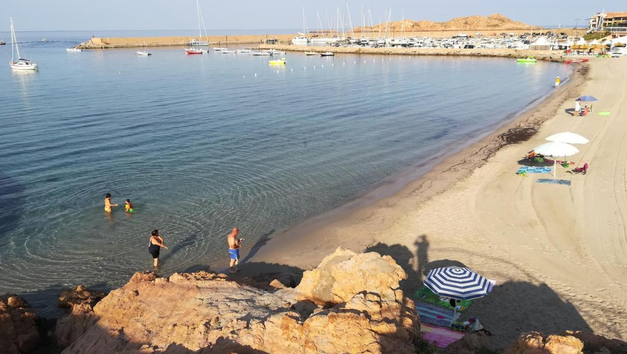 Casetta Al Mare Isola Rossa Kültér fotó